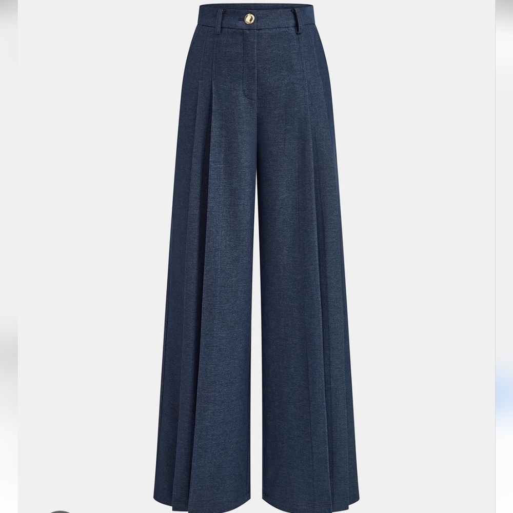 Commense Navy Wide-Leg Pleated Trousers with Gold Button